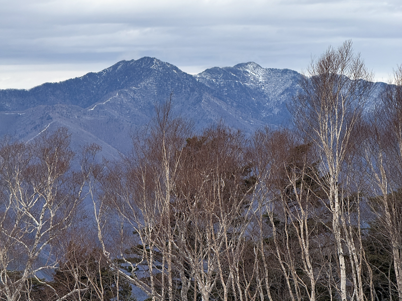 男鹿岳・女鹿岳？