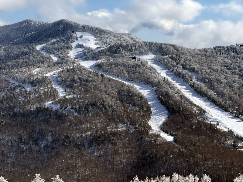 焼額山から一ノ瀬・寺小屋スキー場